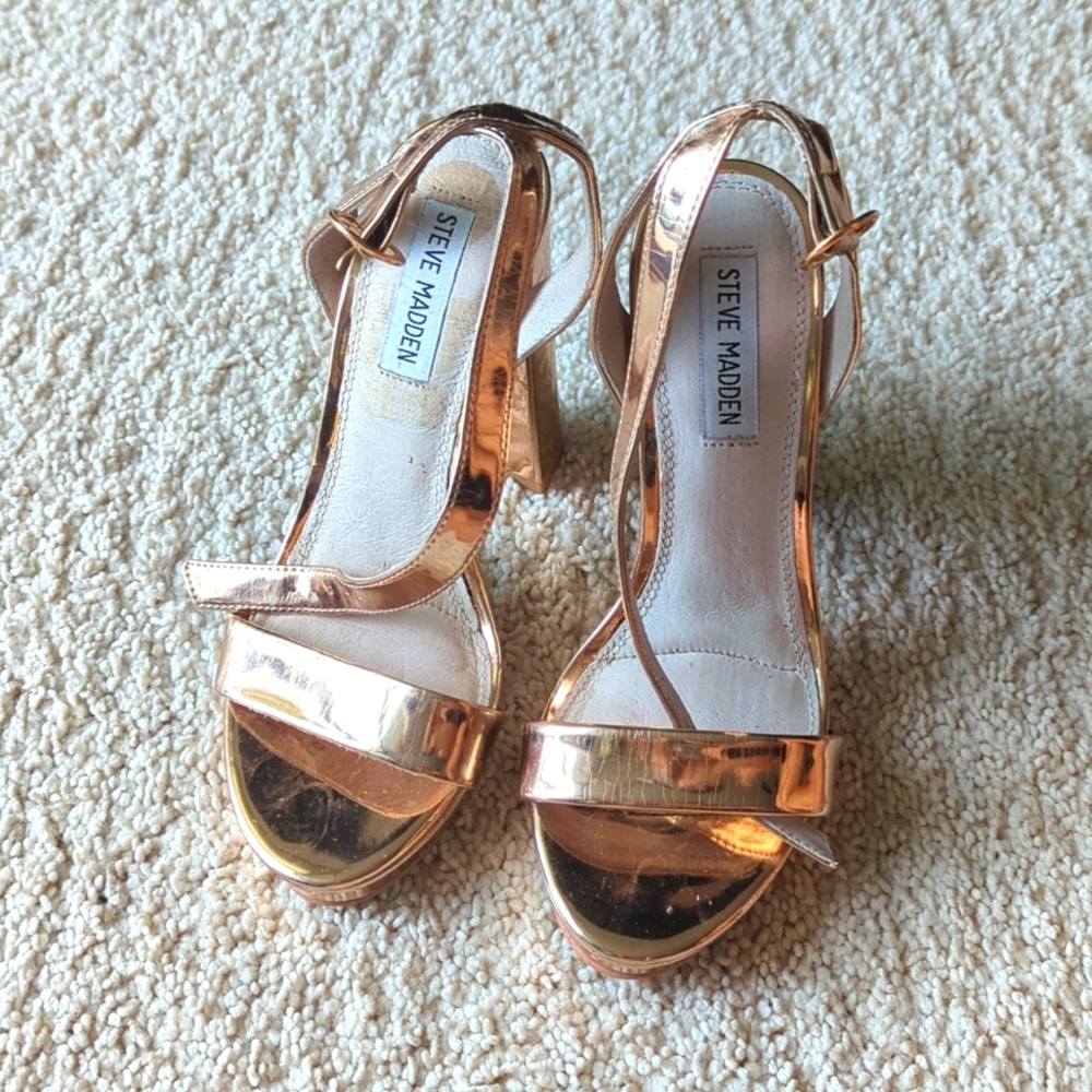 Steve Madden rose gold heels